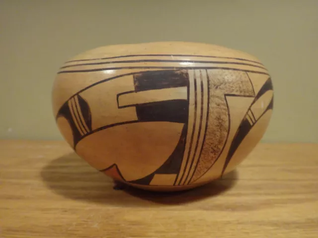 Vintage Ethel Muchvo Polacca Arizona Navajo Pottery 5" Bowl