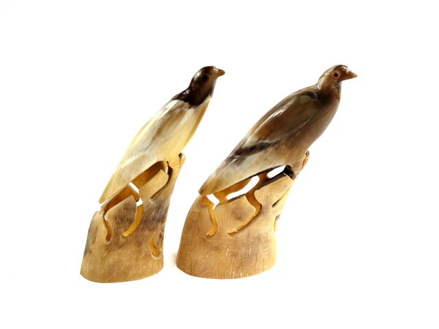 Hand Carved Bird Set of 2 Bovine Hand-Made Detailed Vintage