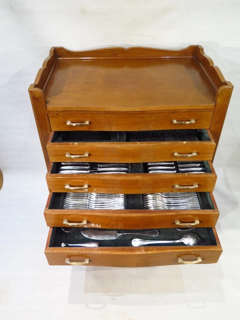 Christofle Grande Menagere Modele Rubans Metal Argente 162 Pieces Avec Meuble