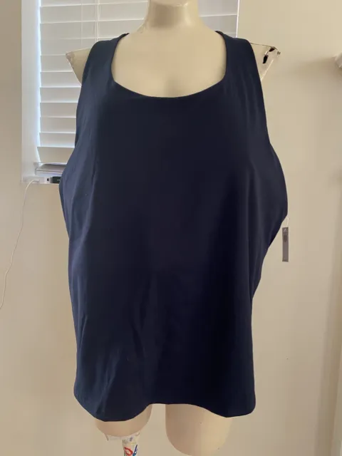 NWT old Navy Women’s 3X Navy Blue Powersoft Cropped Tank Top Shelf Bra