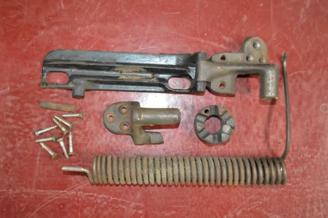Vintage Singer Treadle Sewing Machine Lift Assist Arm Spring Assembly Parts