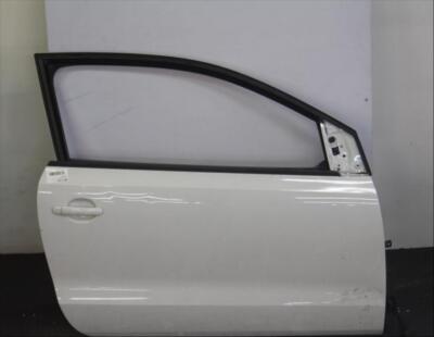 VW POLO MK5 Anteriore Ns Sinistro della porta meccanismo di blocco dell'accesso Copertura 6R3837915A 