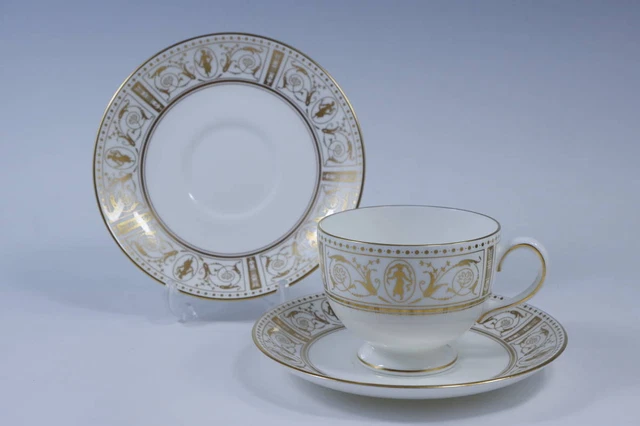 Wedgwood Gold Glycian Cup Lee Saucer Olla verde griega Descontinuado