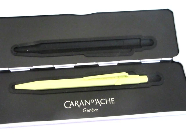 Stylo Bille De Prestige Caran D'Ache Modèle 849 - Neuf De Stock, Sans Emballage
