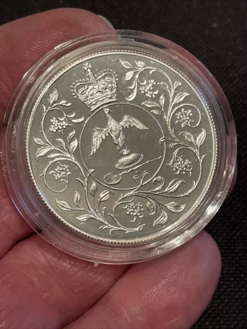 1977 Queen Elizabeth II Silver Jubilee Proof Silver Crown Coin + standard Coin