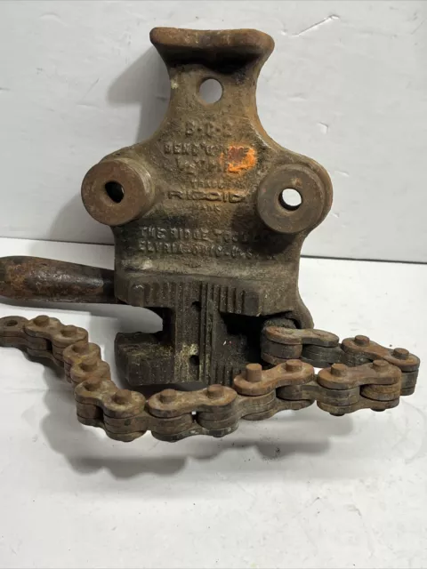 Antique B-C-2 Vise Clamp with Chain Pipe Holder Robison HD AMF
