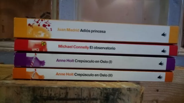 Lote 4 libros Colección Novela Negra - Diario 'Público'