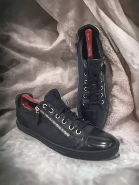 Louis Vuitton Men's Stardust Black Sneaker 8 1/2 LV 794647