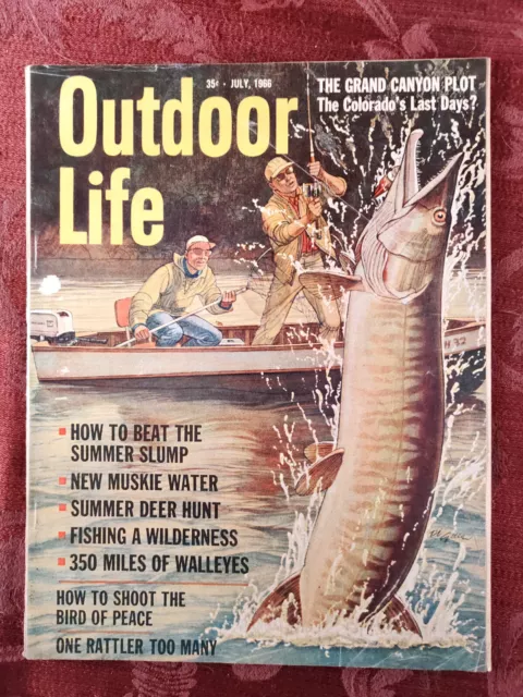 VINTAGE HUNTING & Fishing Magazine July 1928 Great Cover Sporting