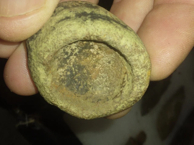Artifacts,authentic arrowhead