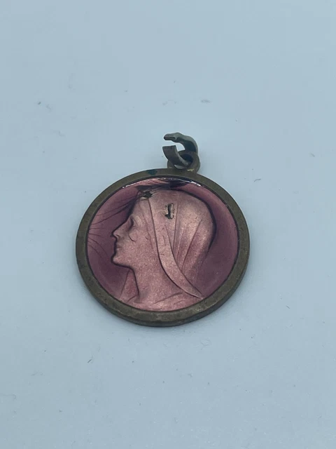 Broche Vintage Française Médaille Sainte Vierge - Occasion, Verre, Bijou Ancien Charmant