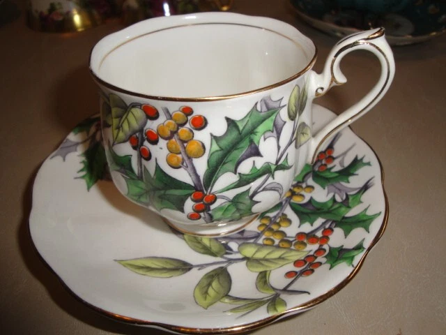 Royal Albert Bone China Teacup & Saucer "Holly" flower of the month England