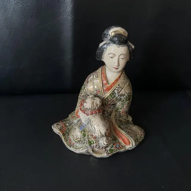 GEISHA KIMONO GIRL KUTANI Pottery Statue 6.3 inch 19TH C Japan Antique Figurine