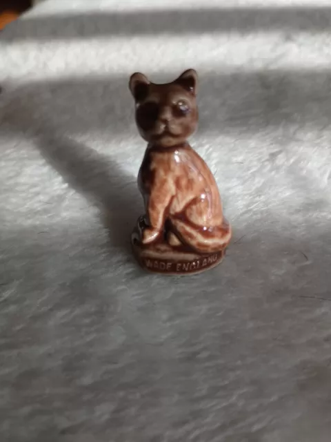 Wade Porcelain Cat Red Rose Tea Figurine Pet Shop Series England