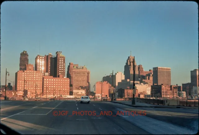 1960S Detroit Skyline Cars Orig Amateur 35Mm Photo Slide Street Scene Cityscape