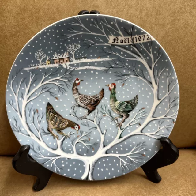 1972 Haviland Limoges "Twelve Days of Christmas" Plate. #3: French Hens.