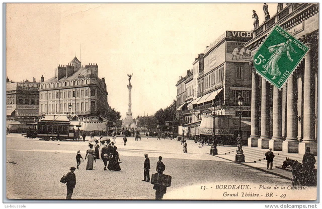 33 BORDEAUX -- grand theatre, place de la comedie.