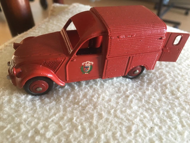 dinky 2cv fourgonnette incendie 25D originale neuve jamais utilisée 