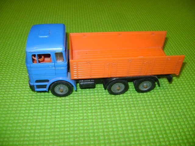 Camion Miniature Mercedes LP2223 Norev - Occasion - Pour Collectionneurs