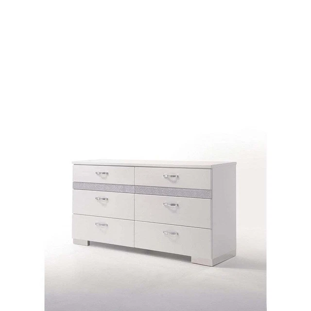 Dresser with Eight Center Metal Glide Drawers in White Gloss White 8-drawer