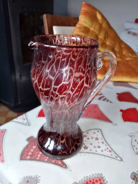 Beau Vase Carafe Ancien En Verre Souffle Clichy Murano  Rouge Coupe Au Ciseau