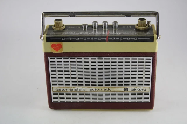 . Radio Akkord Autotransistor Automatic als Ersatzteilspender!! nicht getestet