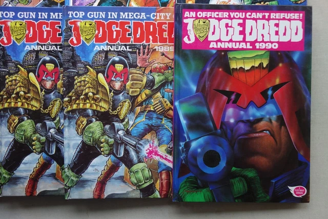 JUDGE DREDD ANNUAL 1981-1990 x 10 2000AD bande dessinée la plupart en