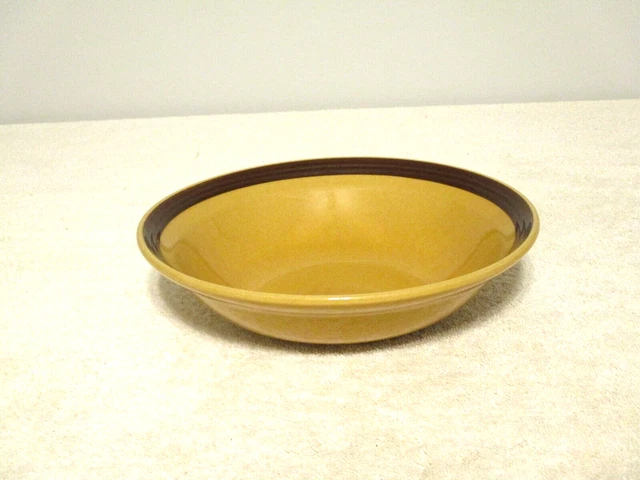 La Mesa Stoneware 9-1/8" Serving Bowl