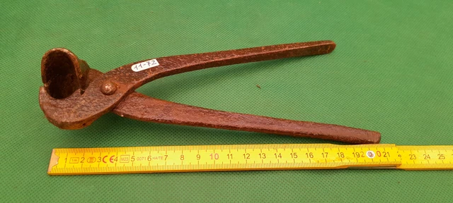 Ancienne Pince Coupe-tiges Et Fil De Fer – Outil De Cultivateur – XIXe Siècle