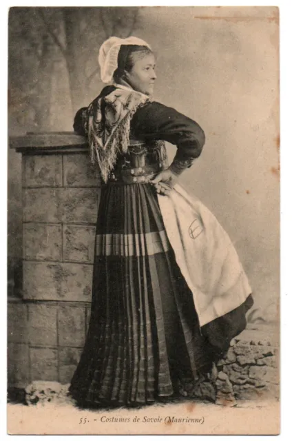 CPA 73 - Folklore (Savoie) - 55. Costumes de Savoie - Maurienne (jeune femme)