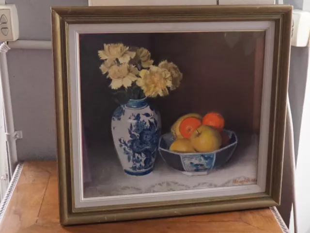 Pastel nature morte aux fruit & vaisselles. J Robert 46X47cm. TBE.