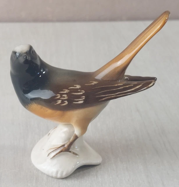 Lot De 2 Porte-piques Alsaciens En Porcelaine – Figurines Avec Oie – Numérotés 7675