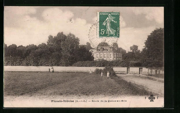 CPA Plessis-Trevise, Route de la Queue-en-Brie 1909