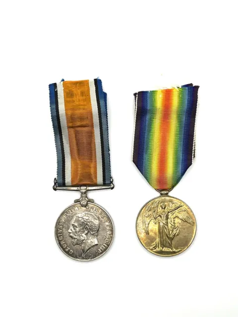 WW1 British Medal Pair - G.G. McLaren, Royal Highlanders