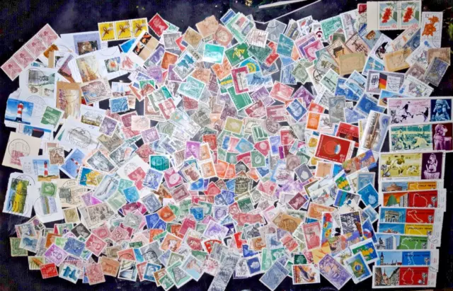 Gros lot de timbres vrac MONDE oblitérés