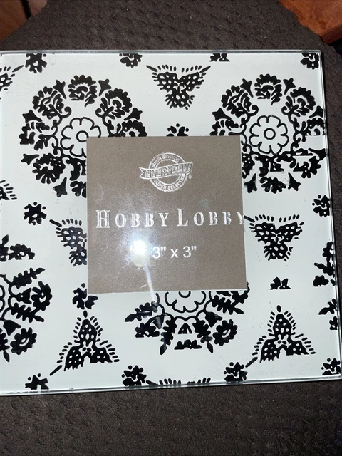Hobby Lobby Glass Picture Frame - 3 x 3 inch photo - Black & White Floral Design
