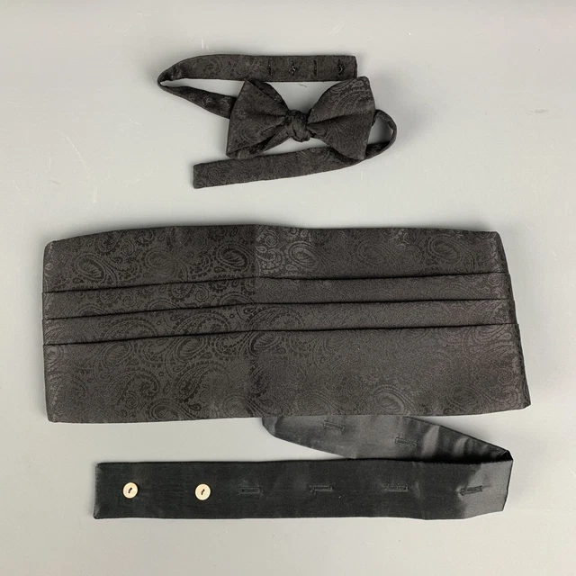 CARROT & GIBBS Black Paisley Silk Cummerbund