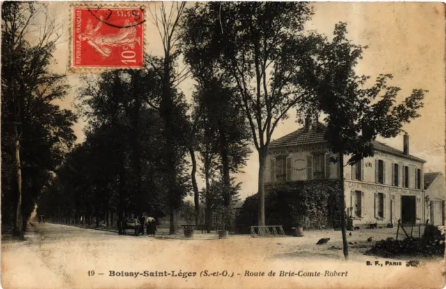 CPA Boissy-Saint-Leger - Route de Brie-Comte Robert (274977)