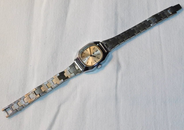 Montre Vintage Suisse Pour Dame - Marque Continental 427-25 - Mouvement Quartz (pile à Changer) - Bracelet à Remplacer - Occasion, Pour Pièces