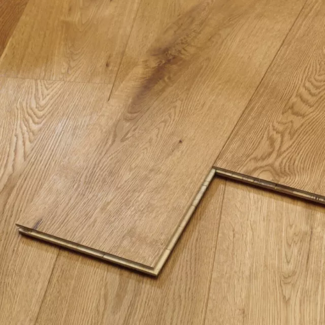 £32.99 -Engineered Oak Wood Flooring - Brushed UV Oiled - 14 x 3 x 190  SAMPLE