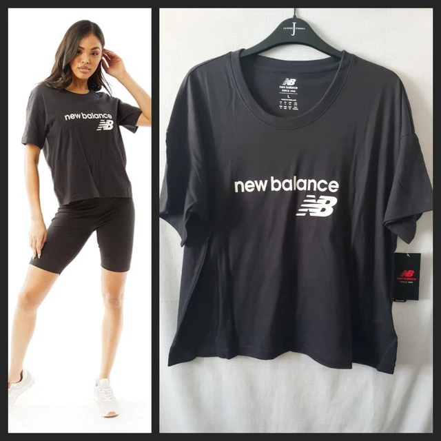 New Balance Black Crop T-shirt Core Stacked Size 8 (XS) Relaxed Fit Crew Neck