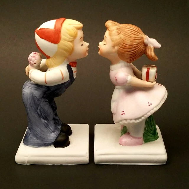 BOY & GIRL Kissing Bisque Ceramic Figurines Gift & Ice Cream Cone Made
