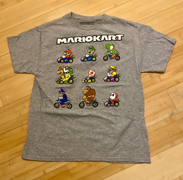 Boys Nintendo Super Mario Kart Gray Graphic Short Sleeve T-Shirt Size Youth Med