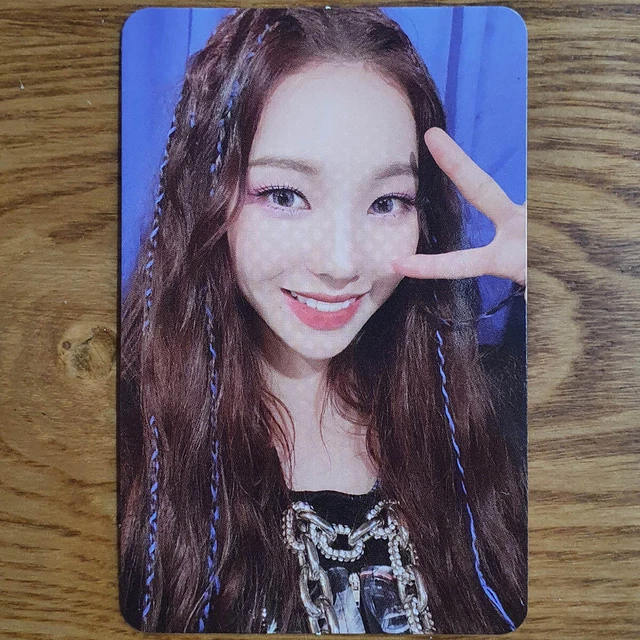 KARINA OFFICIAL PHOTOCARD Aespa 1st Mini Album Savage Kpop Genuine $17.