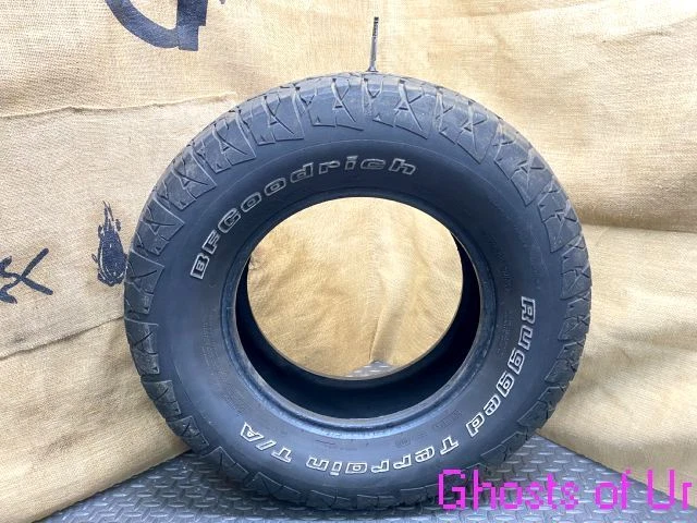 Single BFGoodrich Rugged Terrain T/A Tire P255/70R16 109T LT Tire 9/32 Tread