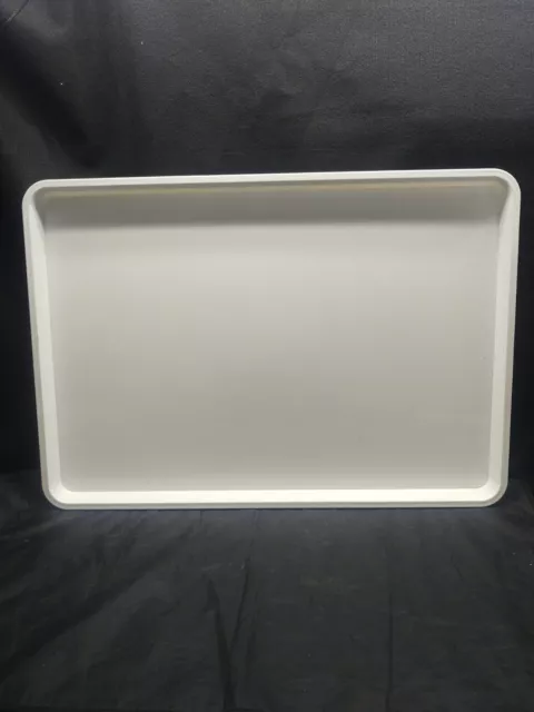 Lot of 4 18" x 26" White Plastic Proofing Board / Bagel Boards Lot of 4 18" x 26" White Plastic Proofing Board / Bagel Boards