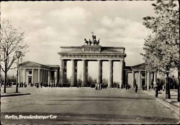 Ak Berlin Mitte, Brandenburger Tor - 3361577