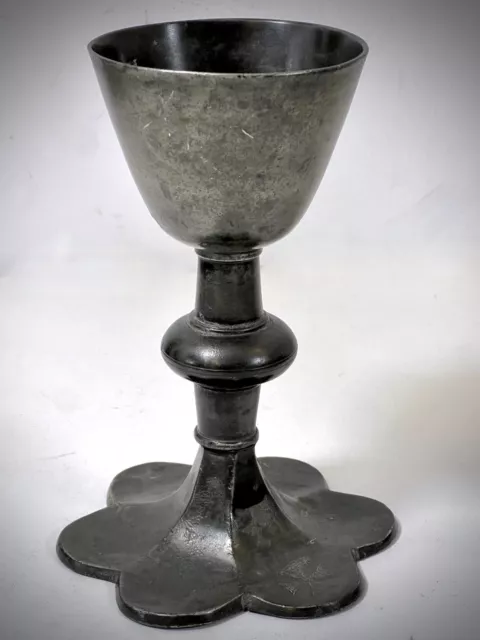 Zinn Pokal Becher  - Liturgie - Nürnberg um 1600 Punze ( gekrönte Rose )