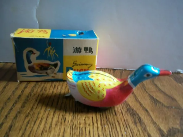 Vintage Tin  Wind Up SWIMMING DUCK W Box Clockwork NO KEY ORIGINAL BOX WORKS 4"