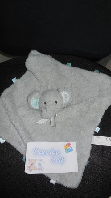 BABY NAT' - Doudou Plat Koala Mouchoir - Coloris Gris Élégant - Collection Mon Petit Koala - Tout Doux et Confortable - Idée Cadeau Naissance Bébé Garçon ou Fille - BN0550 BABY NAT' - Doudou Plat Koala Mouchoir - Coloris Gris Élégant - Collection Mon Petit Koala - Tout Doux et Confortable - Idée Cadeau Naissance Bébé Garçon ou Fille - BN0550